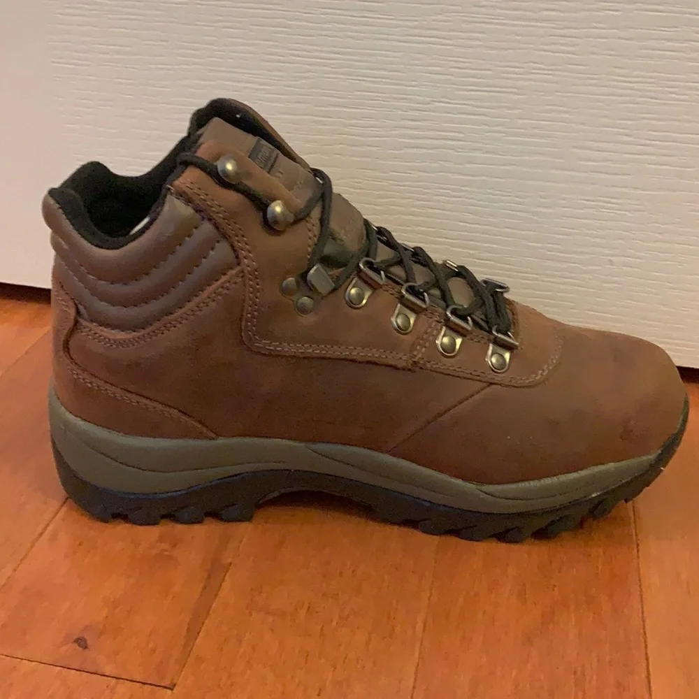 Coleman Waterproof Hiking Boots Men's Size Brown‎ NWT 7.5